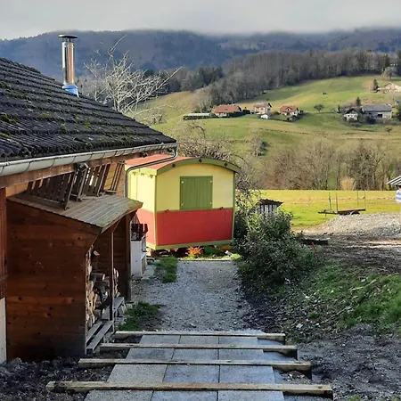 Oda ve Kahvaltı D'hote Dans Roulotte Amenagee Confort Kitchenette Sdb La Fee Favie *